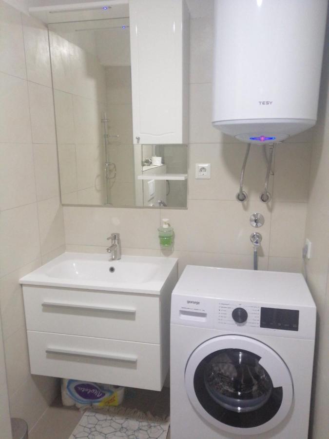 Villa Dino Kulen Vakuf Esterno foto